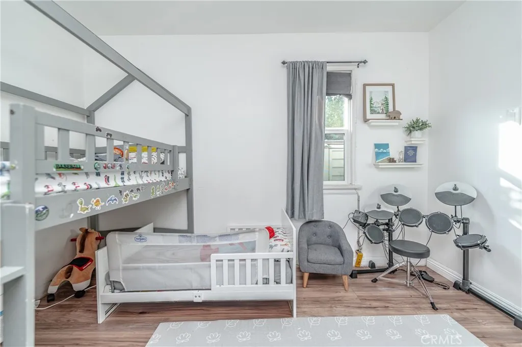 2514 E Harrison Street, Long Beach, California 90810 home-pic-35